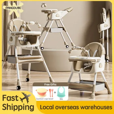 Chaise haute bébé à roulettes avec bavoir et bol