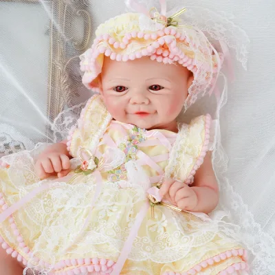 Poupée bébé fille en silicone, corps complet – image 2